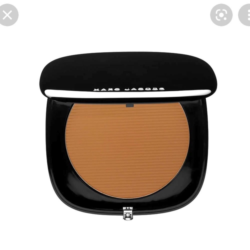 Marc Jacobs Beauty O!mega Omega UNSCENTED Bronzer in 102-Tantric